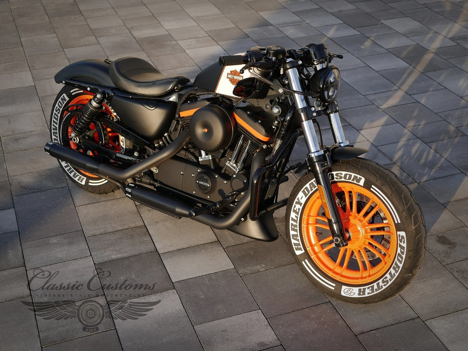 15 HD Sportster 48