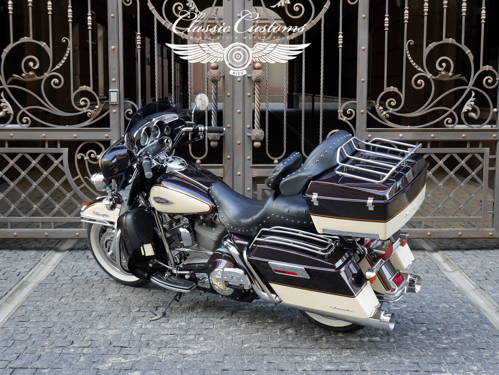 37 HD Electra Glide Classic 2015