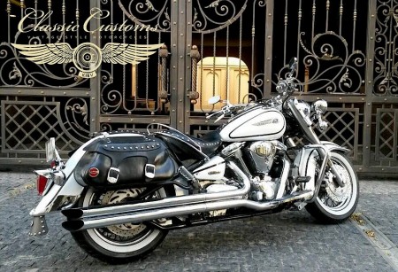 02 Yamaha Road Star 1600 Hermes
